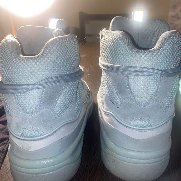 Yeezy boots , lightly worn